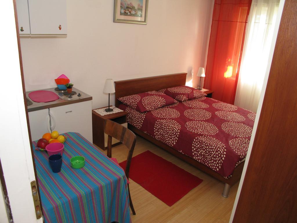 Ana Apartment