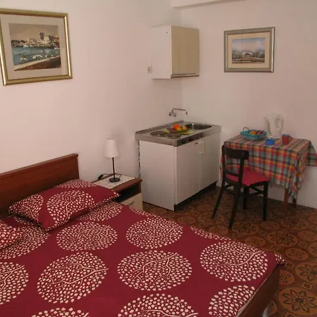 Apartments Ana Trogir Exterior photo